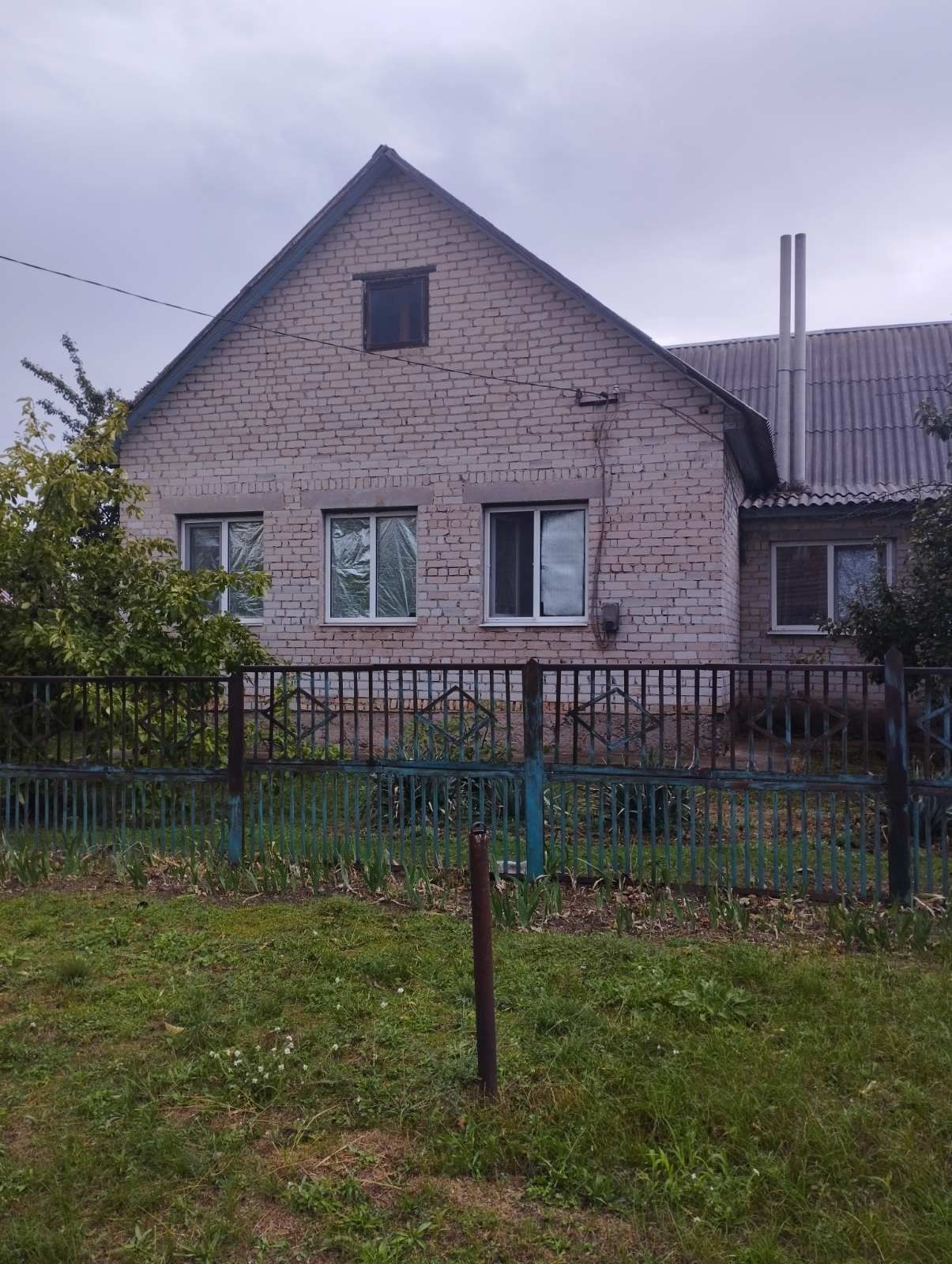 Продам дом в селе Каневском