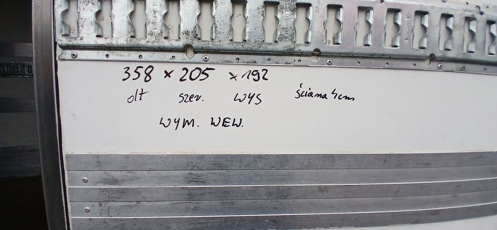 Kontener chłodnia z agregatem chłodniczym  carrier xarios 200