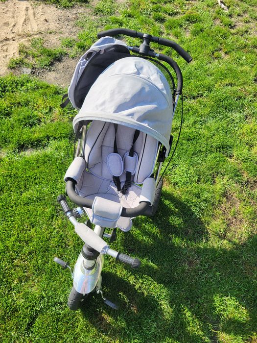 Wozek/ rowerek dla dziecka spacerowy