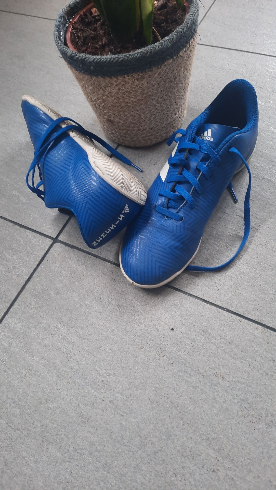 Adidas Nemezis tamanho 38