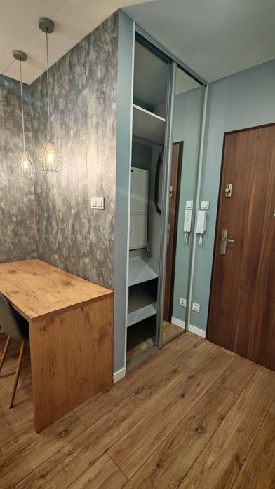 Mieszkanie 30 m2 + taras 14 m2 + GARAŻ - urządzone i wyposażone KLIMA