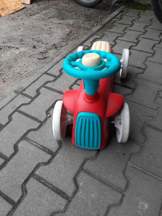 Samochodzik dziecięcy