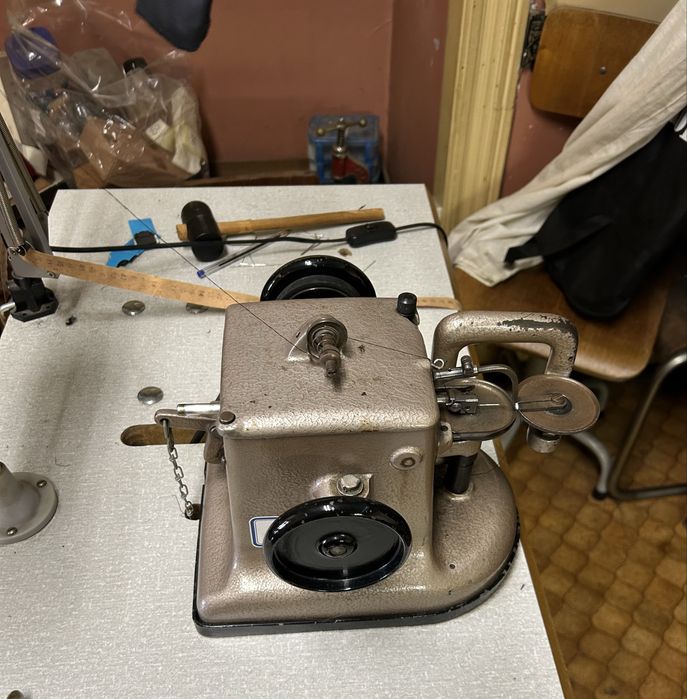 Maquina de costurar pêlo