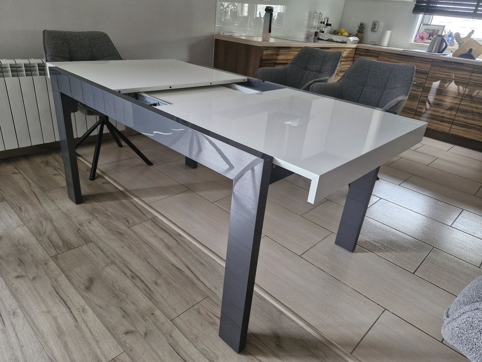 Stół Imperia wysoki polysk 140x90 do 250x90