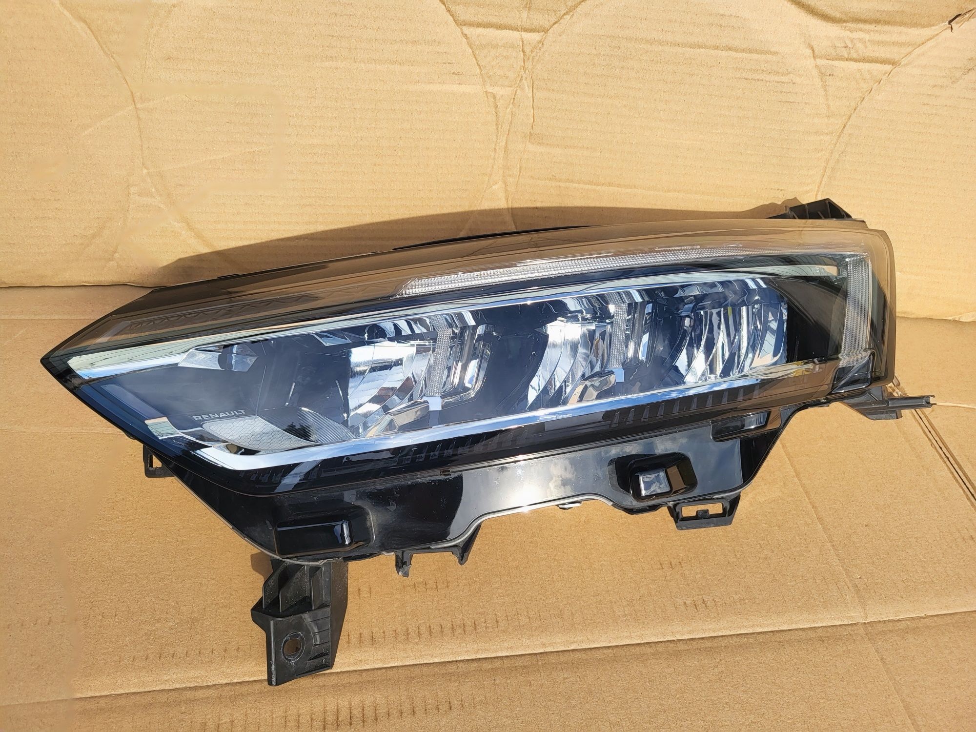 LAMPA FULL LED koleos II lift kompletna lewa