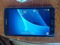 Tablet Samsung Galaxy Tab A czarny sprawny