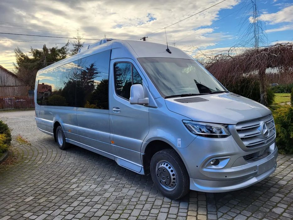 Mercedes-Benz Sprinter  190PS 24 Miejsca Webasto 2xKlima TV Kamera Nowy!
