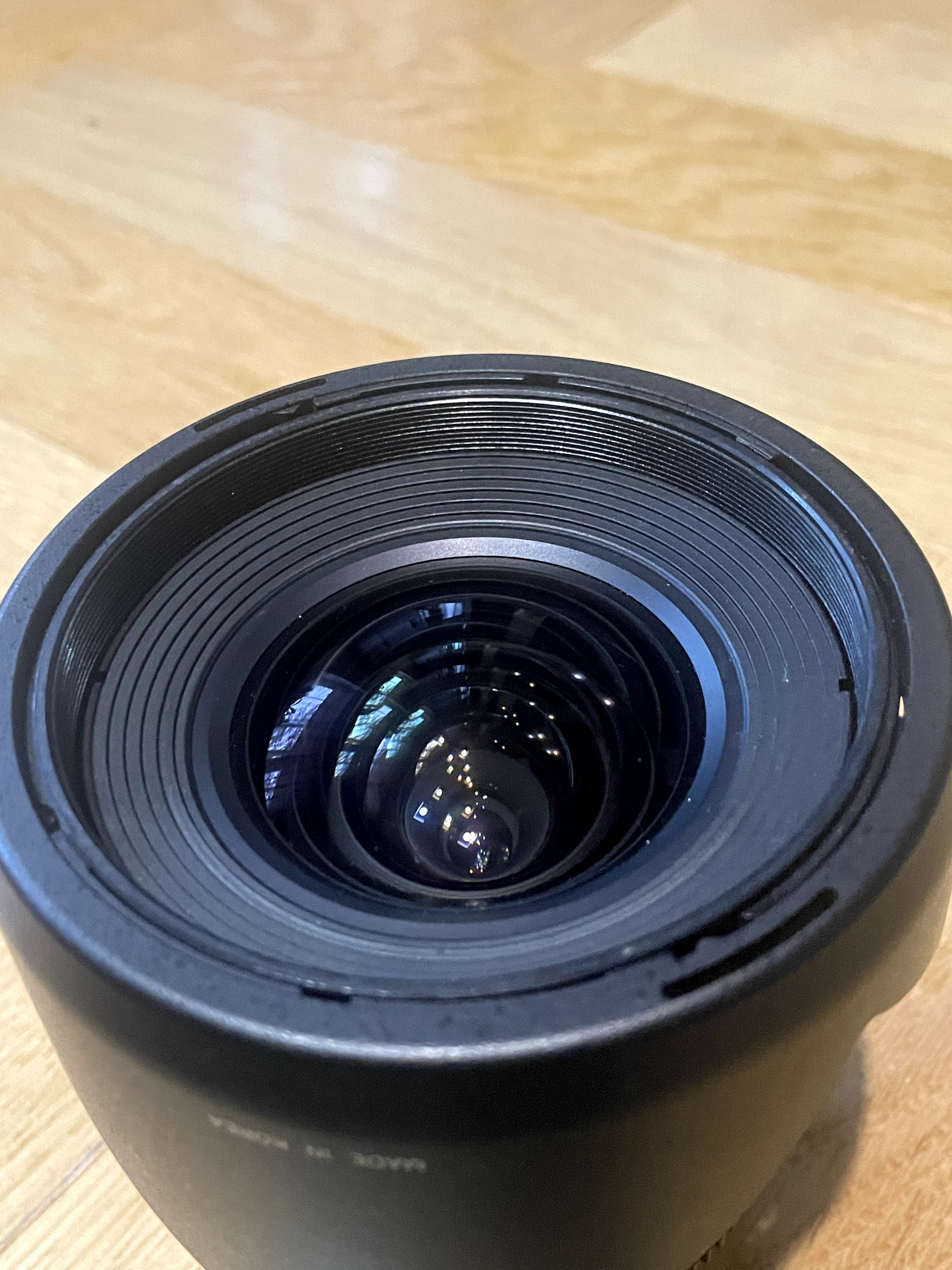 Obiektyw Samyang T2.2 / 16mm VDSLR Canon - Stan perfekcyjny