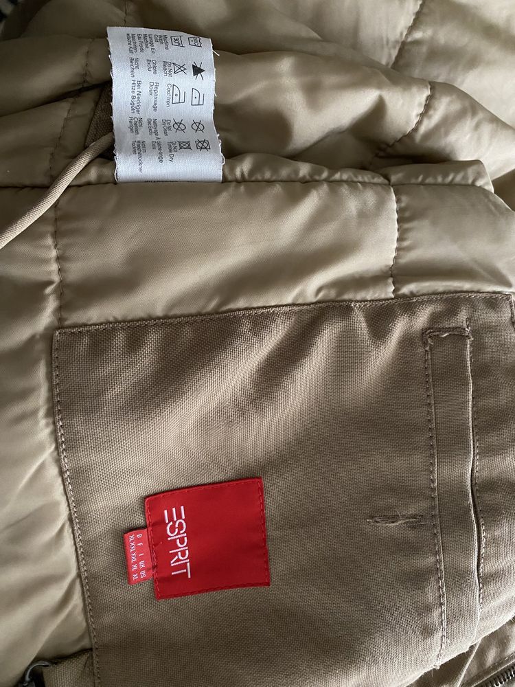 Пальто Esprit  размер XL демисезонное