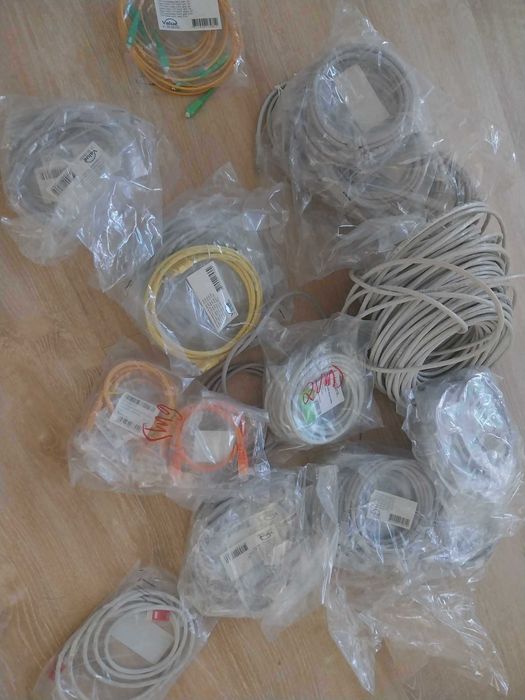 5 HDMI VGA Cables - 3 Cables of 3m, 3.80m, and Small Size, Plus Other Cables64409451443331122