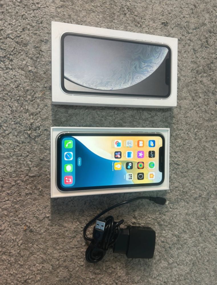 IPhone  XR como novo na caixa