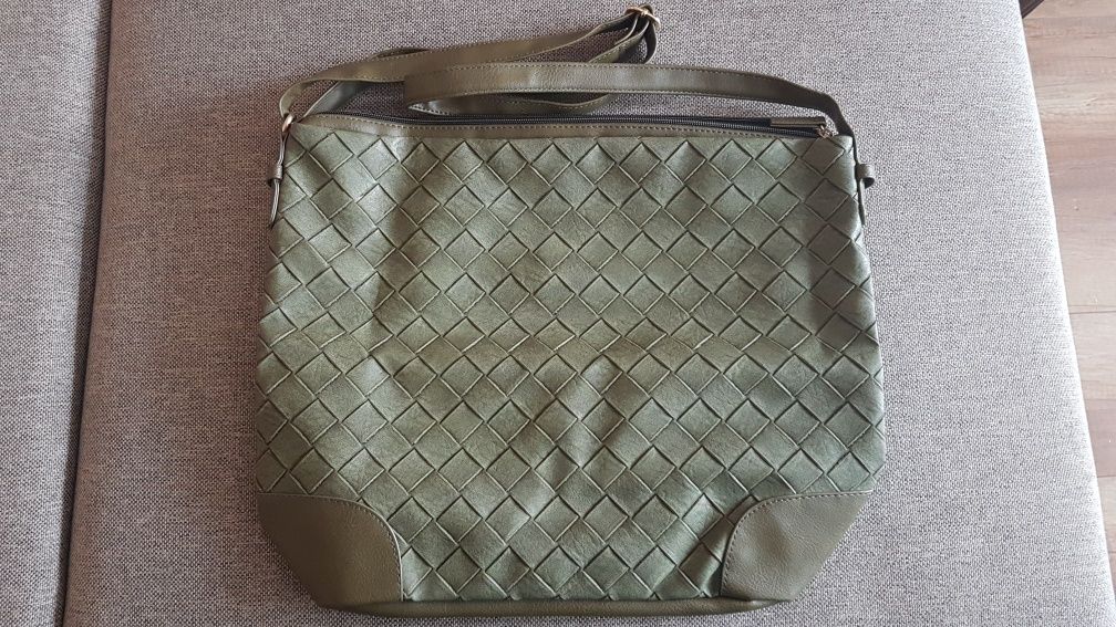 Avon torba torebka Urban oliwkowa khaki zielona pleciona A4 Nowa