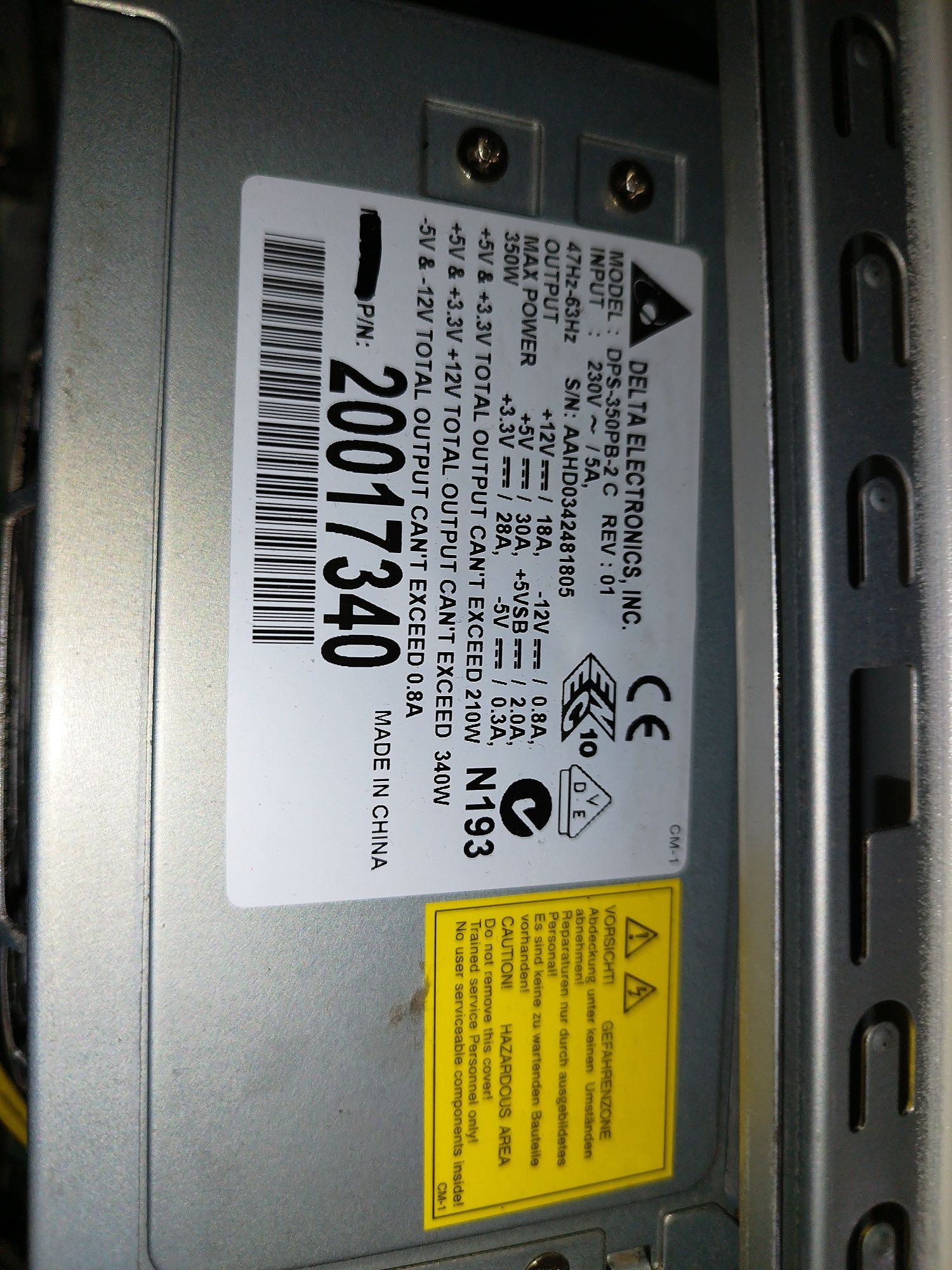 Stary komputer Celeron