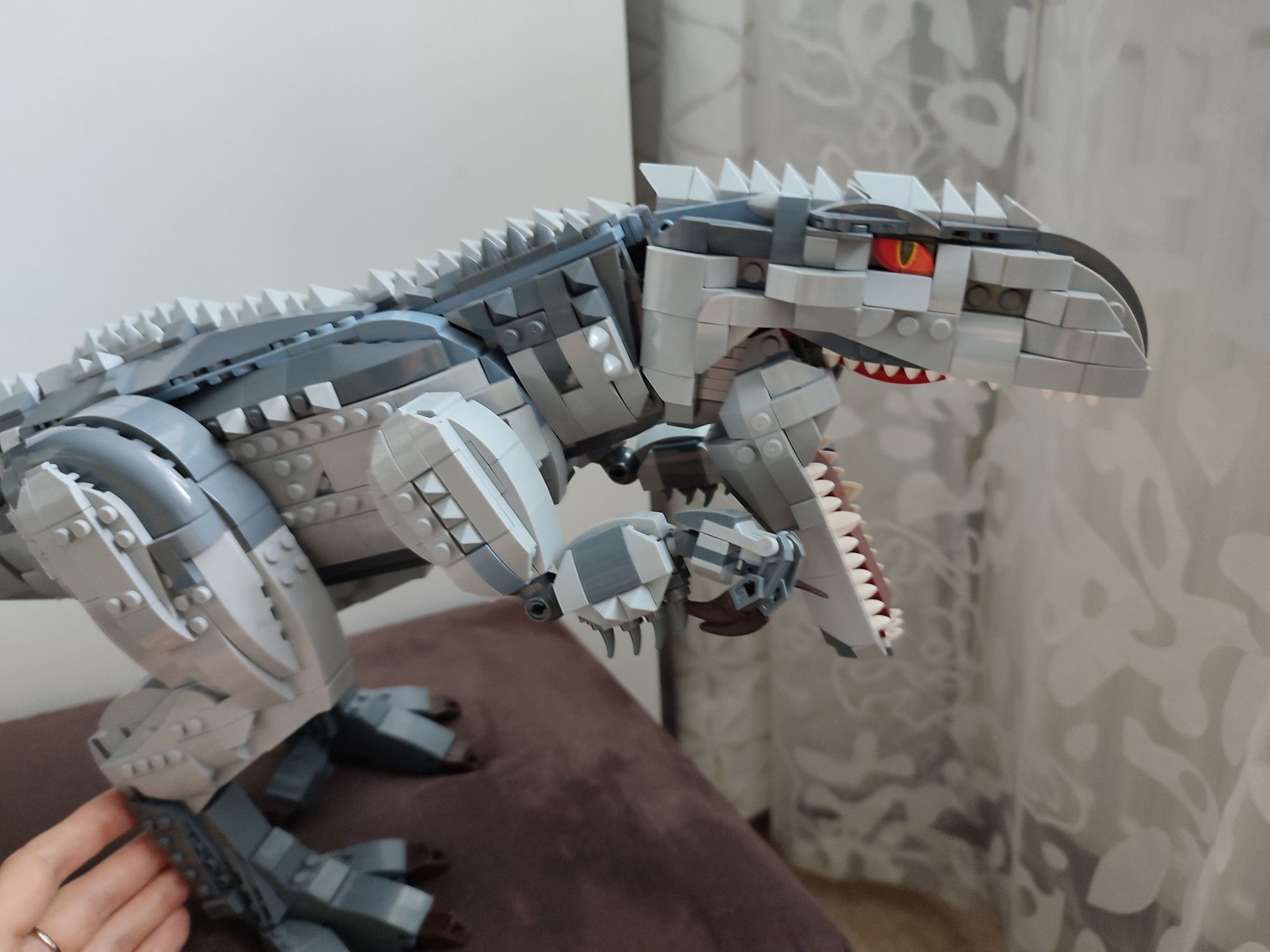 Indominus Rex klocki kompatybilne z lego