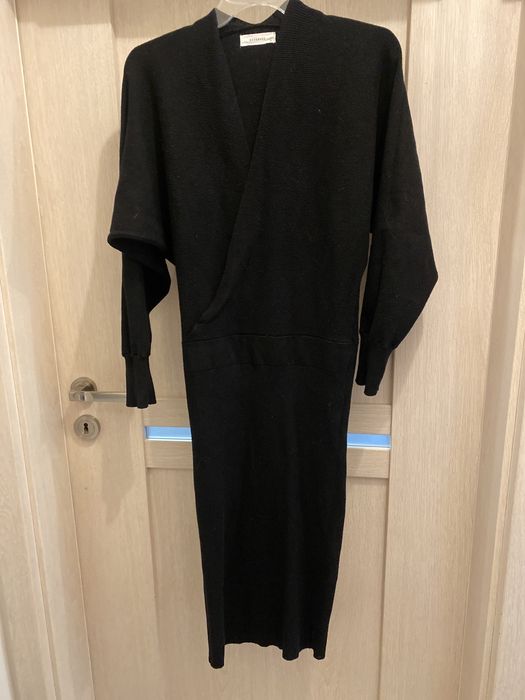 Sukienka dzianinowa długa Reserved roz. L