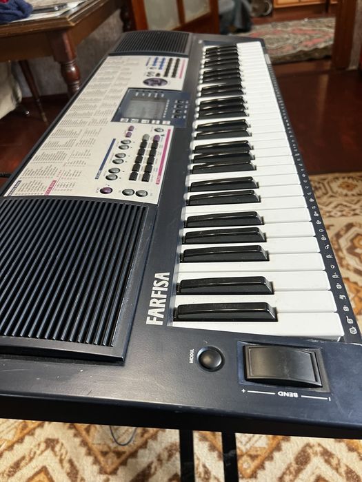 Синтезатор FARFISA TK84 Срочно!!