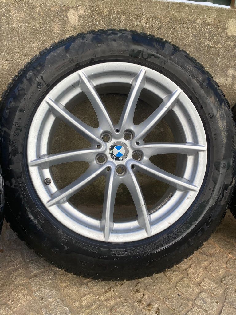 Jantes BMW 18 com 2 pneus meio uso