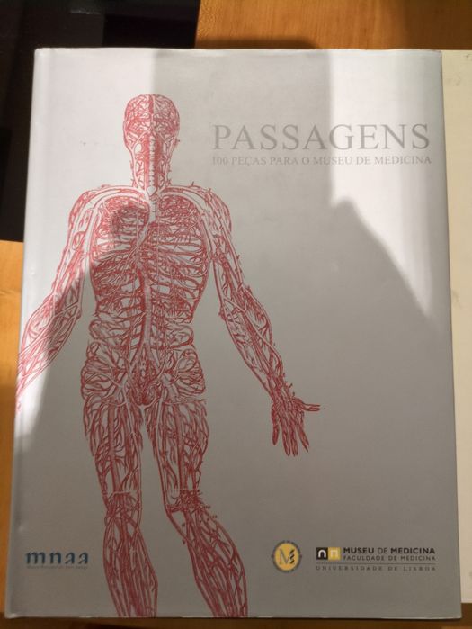 Passagens 100 Peças para o Museu da Medicina