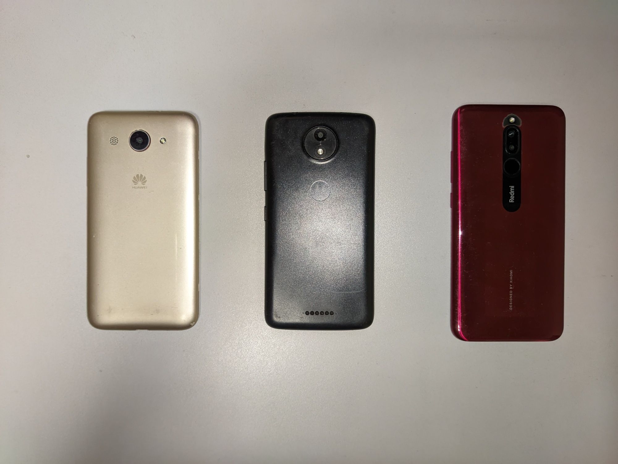 Redmi 8, Huawei Y3, Motorola