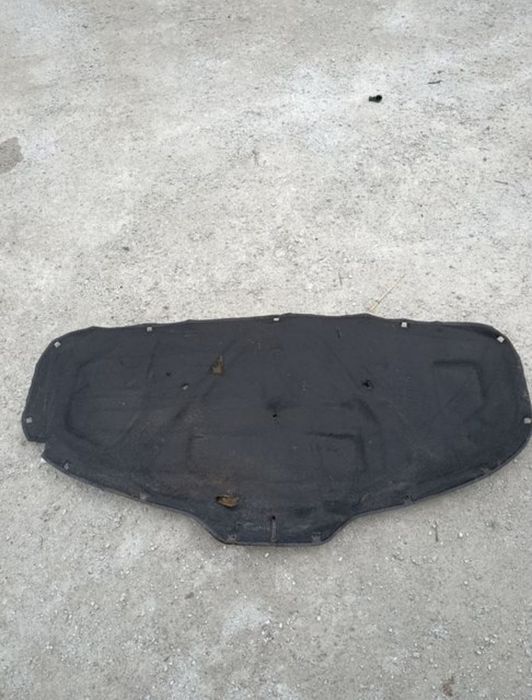 Шумоизоляция капота Skoda superb 1