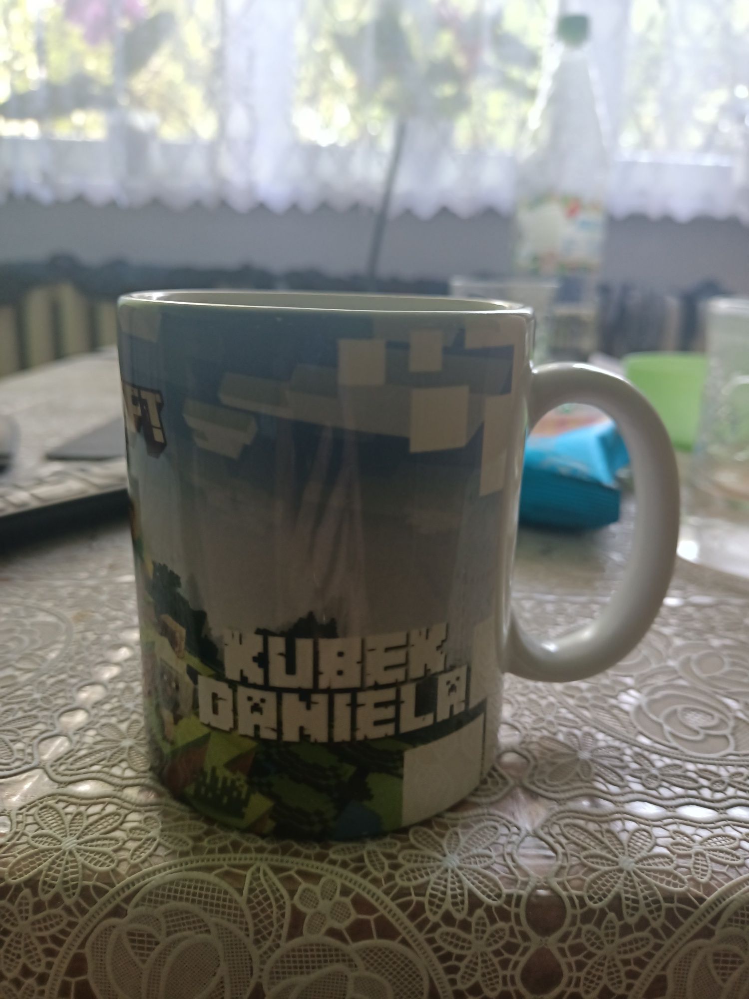 Kubek i poduszka Minecraft z imieniem Daniel