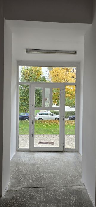 Lokal usługowy Piaski centrum