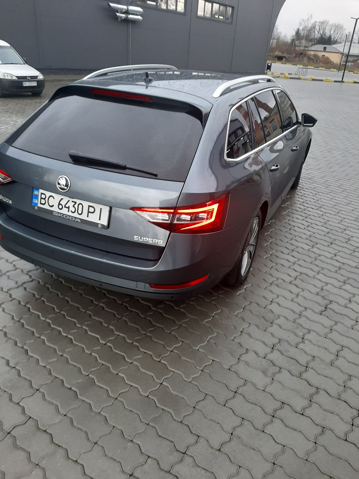 Продам авто skoda superb