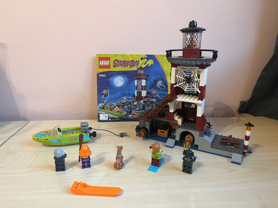 Kompletne LEGO Scooby-Doo 75903 – Nawiedzona Latarnia