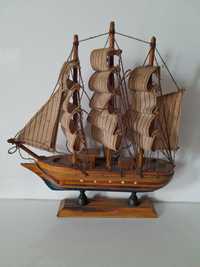 Lote miniaturas de barcos