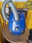 Aspirador marca AEG