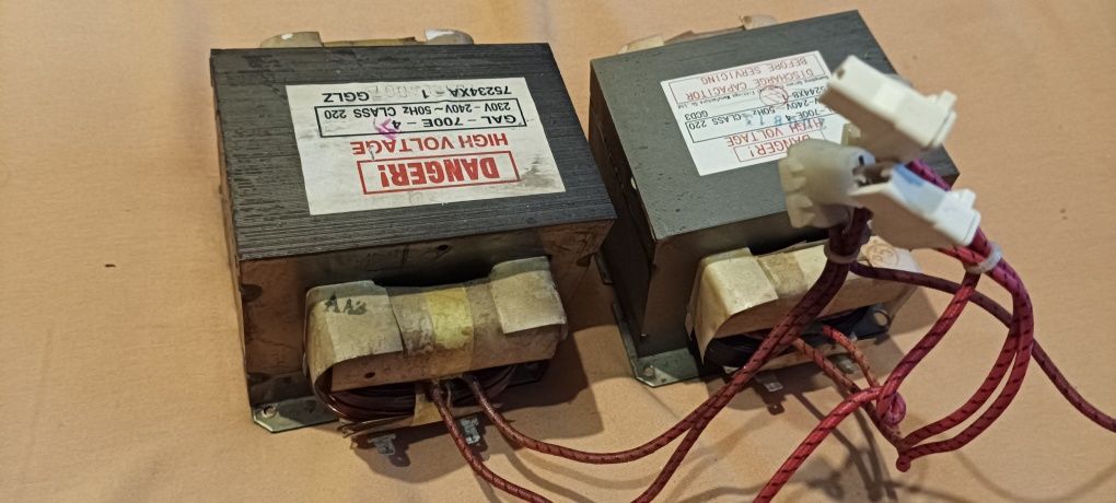 Transformator x2   /700w z mikrofalowki