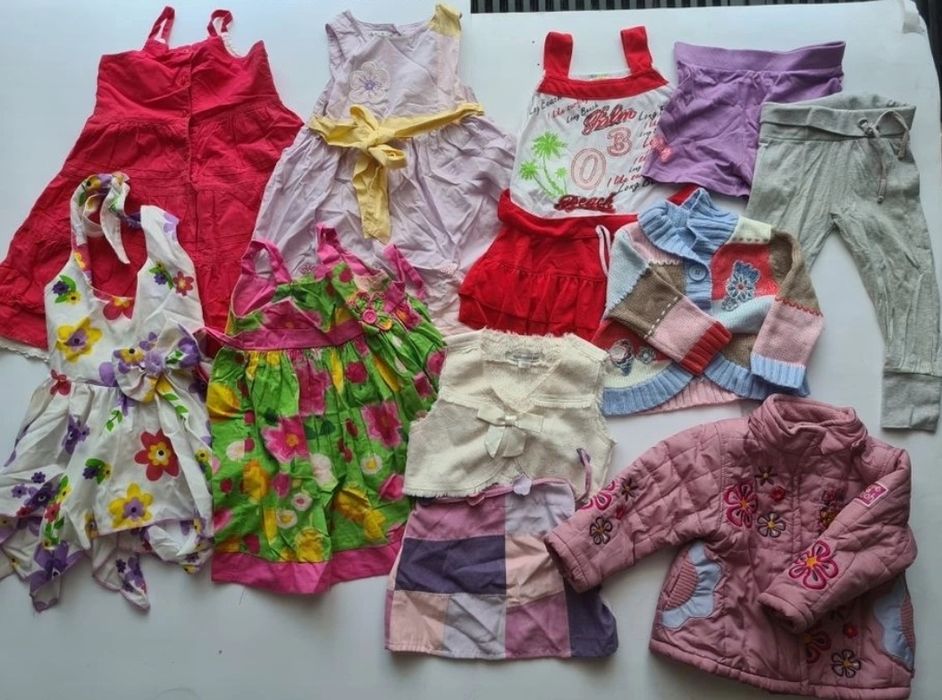 Paka ubranek dla dziewczynki