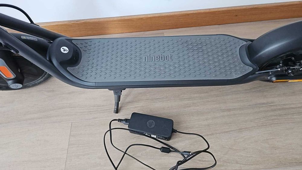 Trotinete Elétrico Ninebot