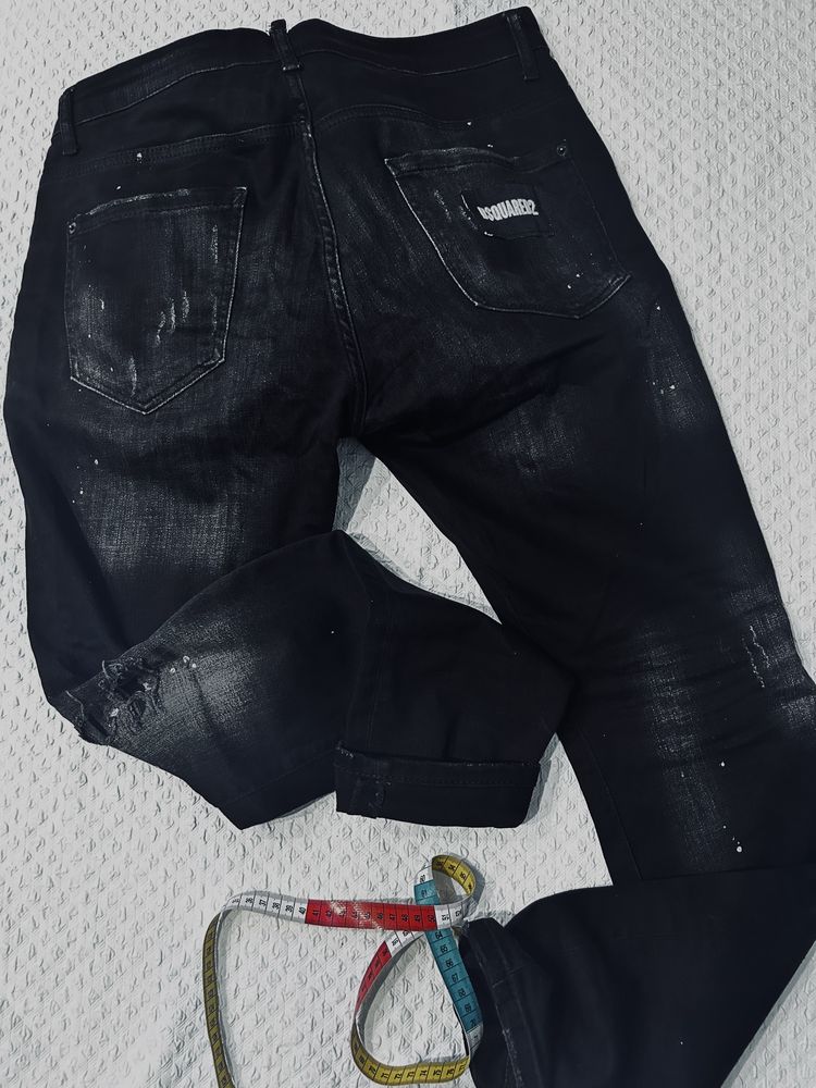 Spodnie Dsquared2 jeansowe nakrapiane czarne