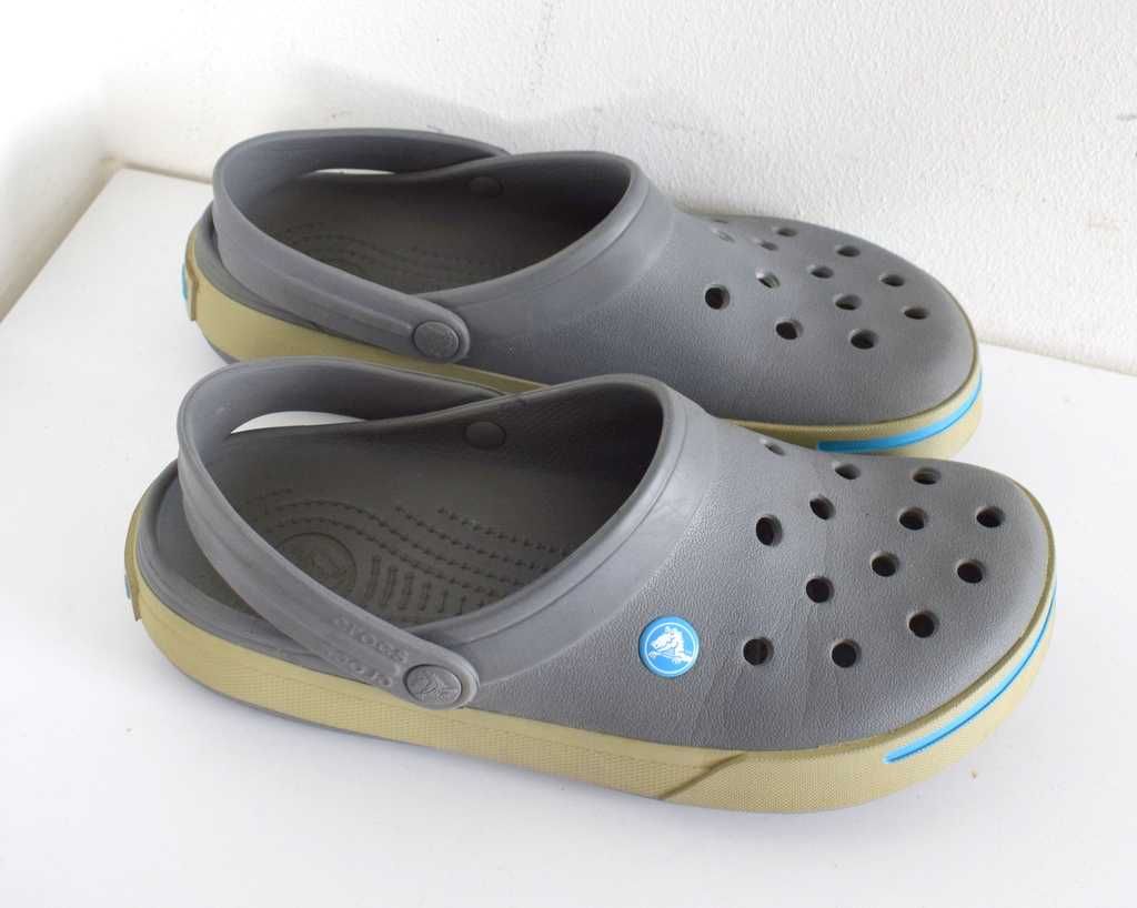 Crocs klapki basenowe m8 w10 r. 41 - 42 szare