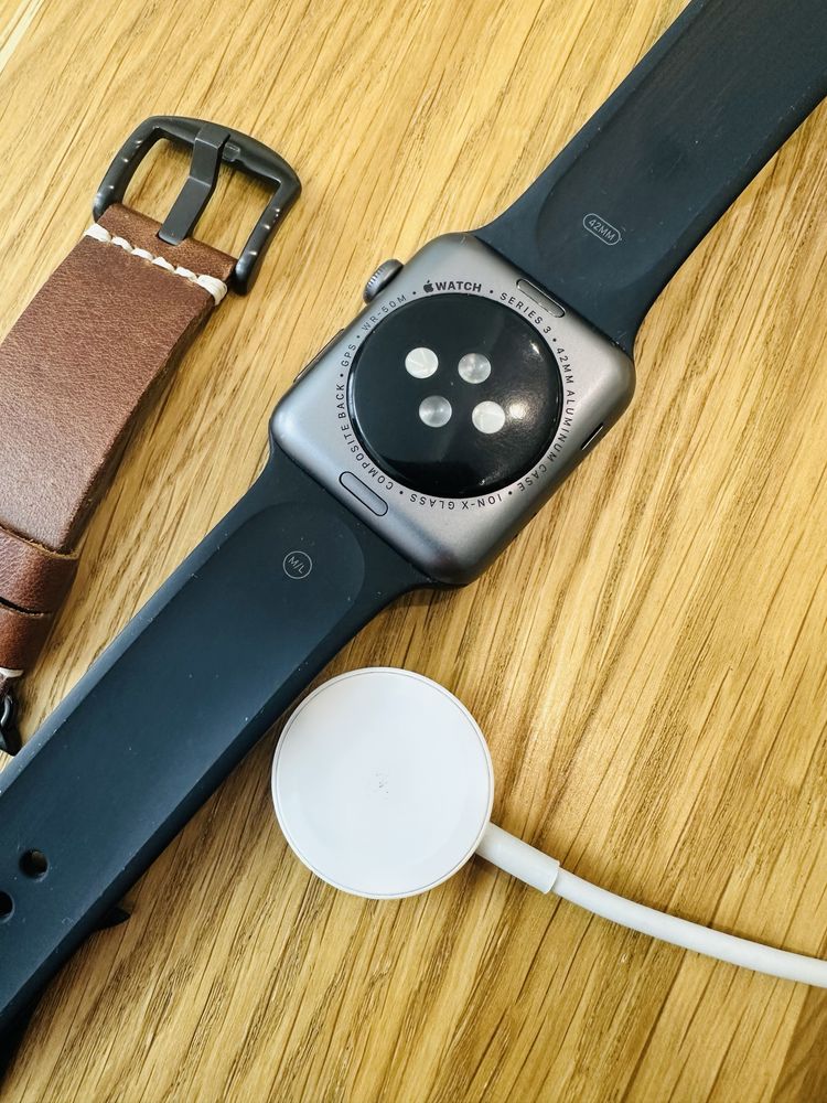 Zegarek Apple Watch series 3 42mm GPS