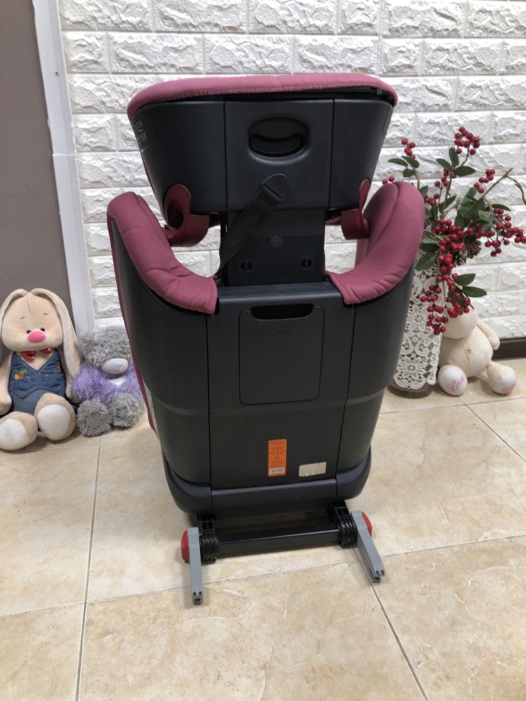 Автокрісло BRITAX ROMER KIDFIX XP Група 2/3 (15-36кг) бустер
