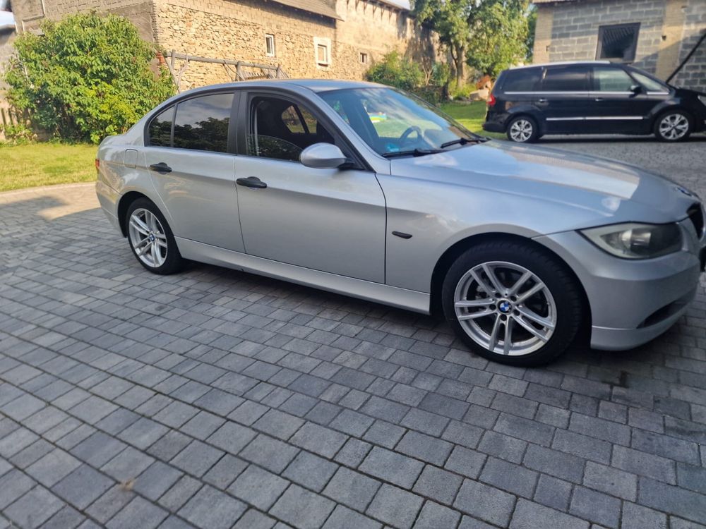 BMW Seria 3 E90 318i ogliszenue prywatne