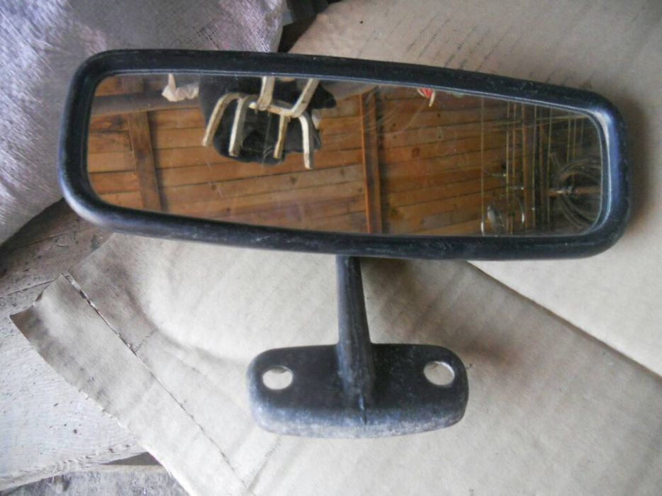 Зеркало салона,заднего вида на ГАЗ 24.