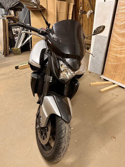 SUZUKI B- king gsx1300