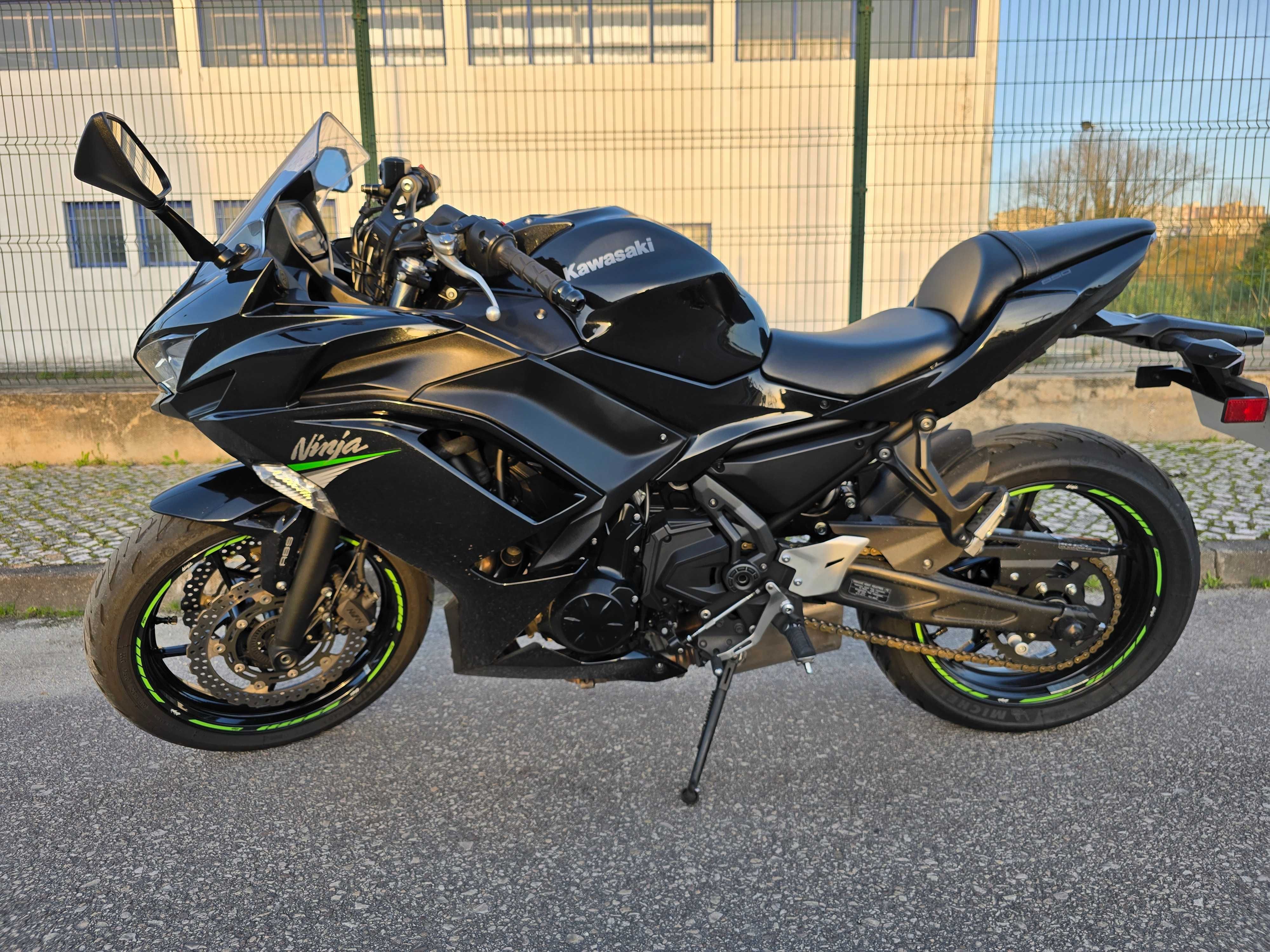 Kawasaki 650 Ninja