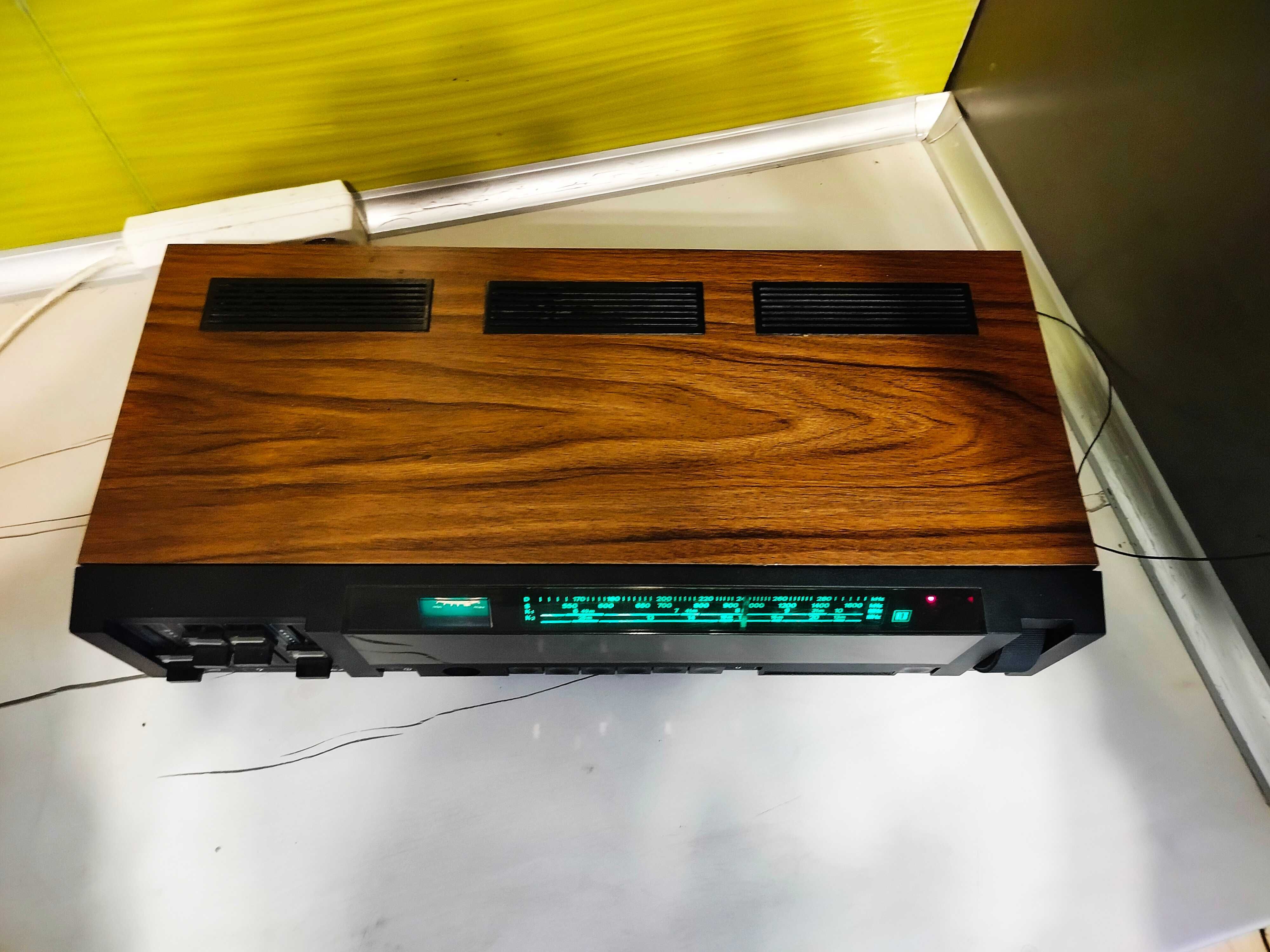 sprzedam radio Amator stereo