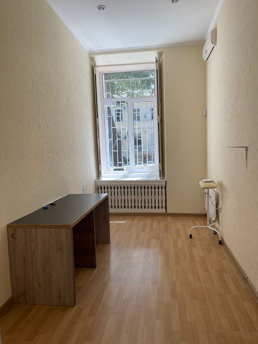 Аренда КАБИНЕТ отдельный на Дерибасовской