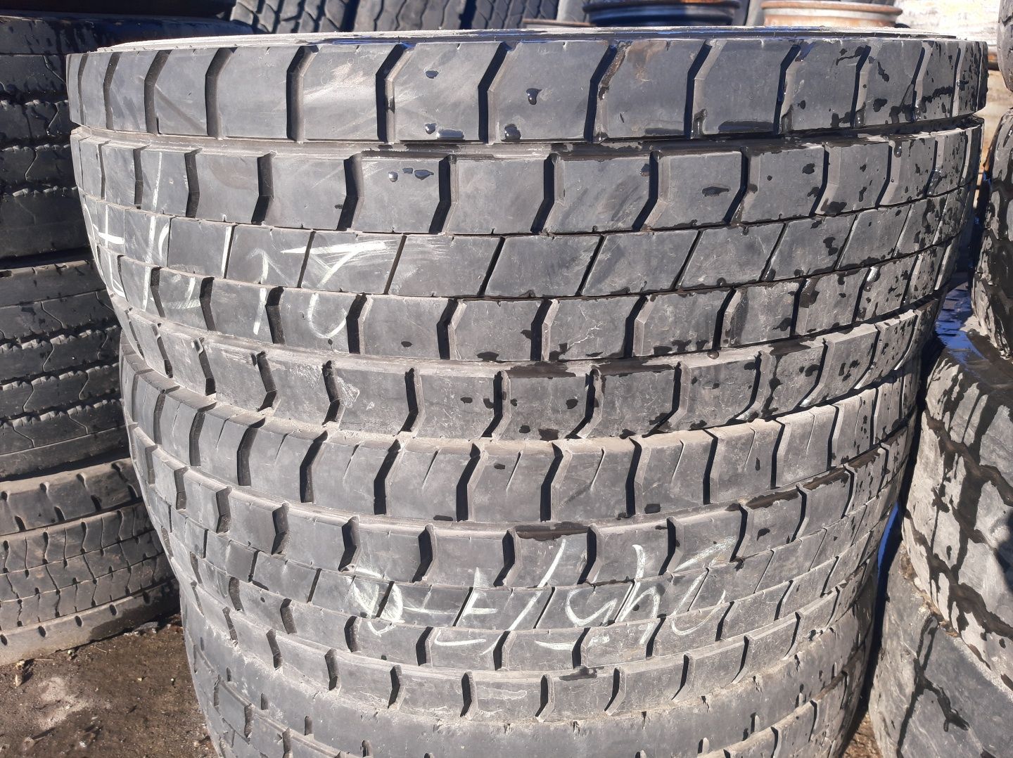 245/70R17.5 Semperit Runner D2 nacinane 1szt