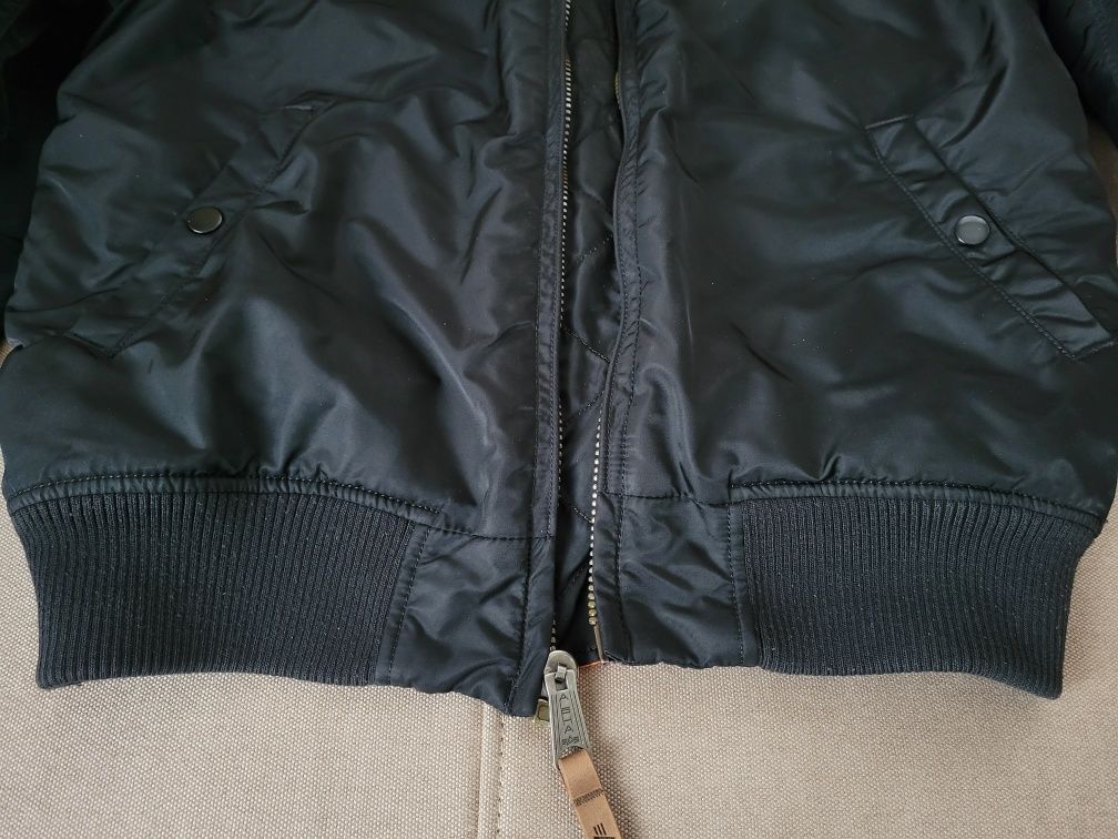 Бомбер М, Alpha Industries, альфа