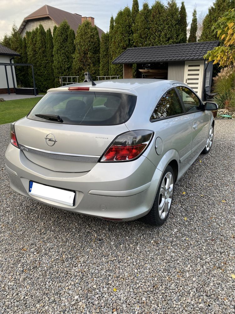 Opel Astra H GTC 1.4 Benzyna Po Serwisie Nowe srebrny