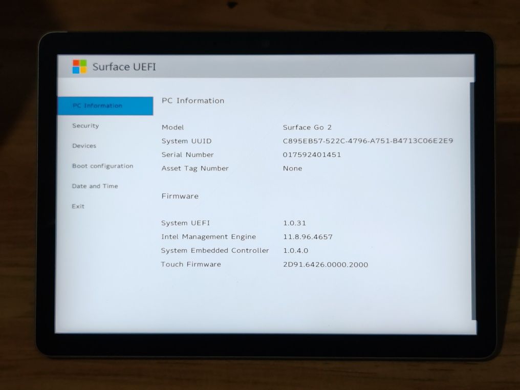 Microsoft Surface Go 2 4/64GB win 11 pro
