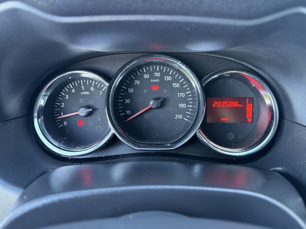 Dacia Duster 1.6 mpi 4*4 з Швейцарії