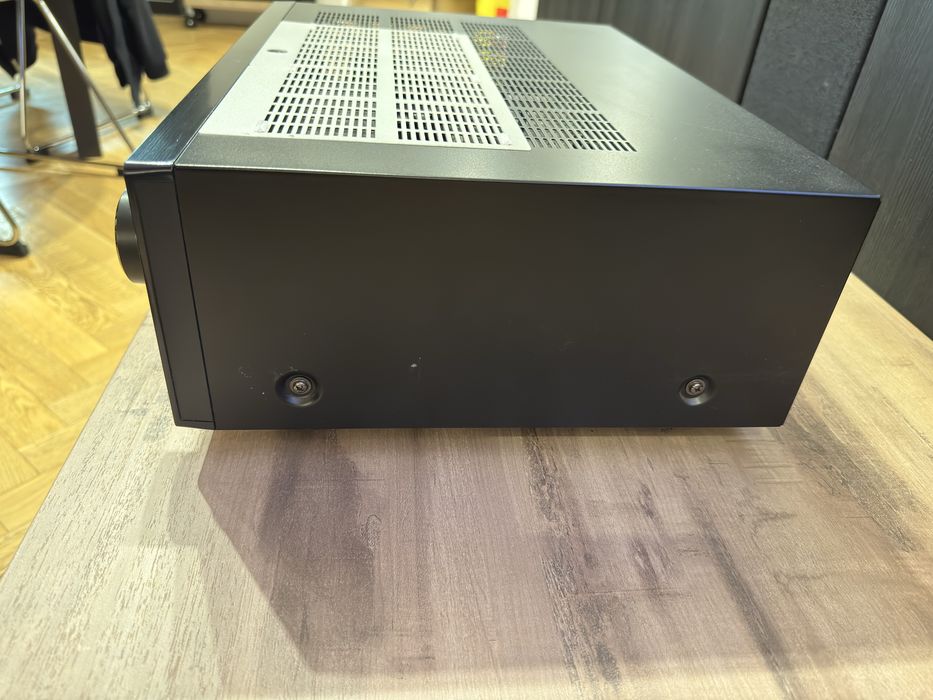 Yamaha RX-V563 Amplituner Kina Domowego 7.1