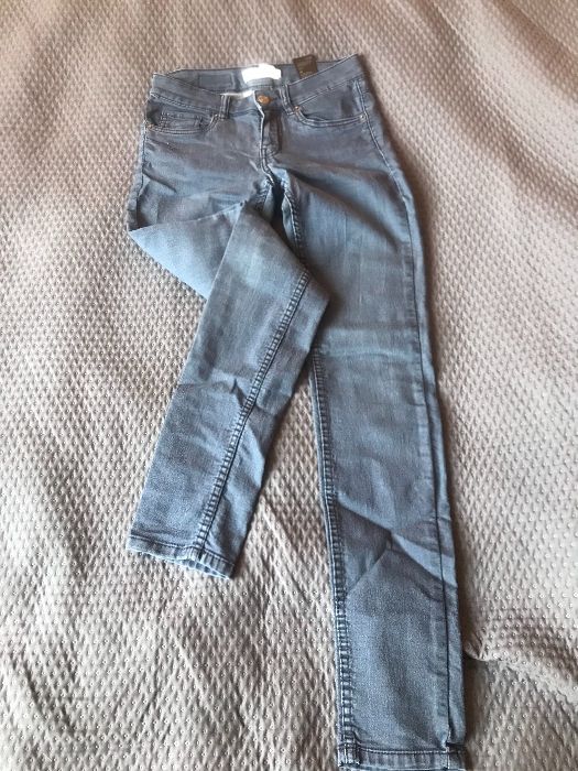 Spodnie, jeansy H&M, proste, rozm 34